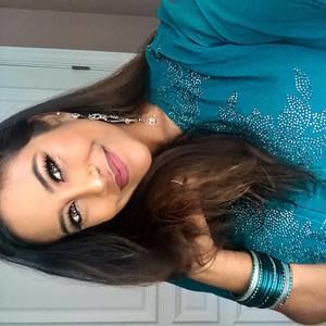 Meet your Posher, Ishita